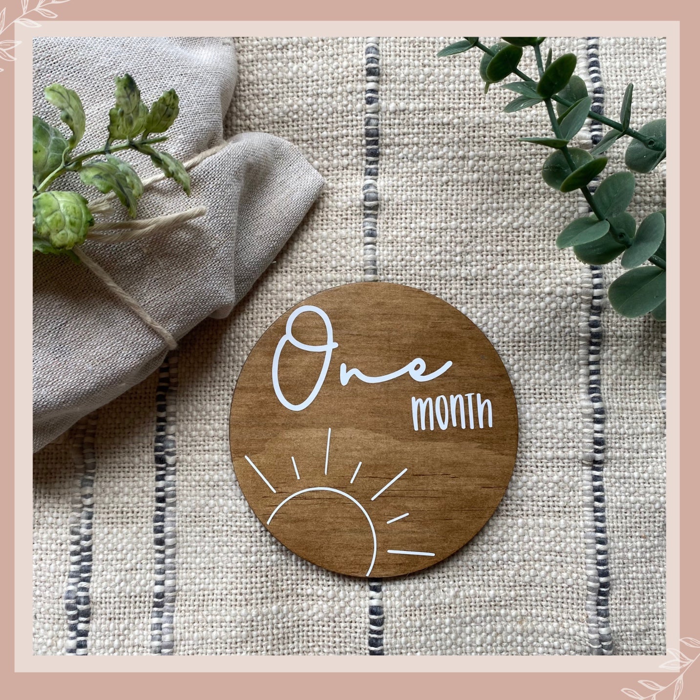 newborn, baby, milestone, wooden disc, floral, announcement plaque, baby announcement plaques, pregnancy, Australia, keepsake, customisable, hello, hello fern, cmc gold, blossom and pear, pretty little designs,