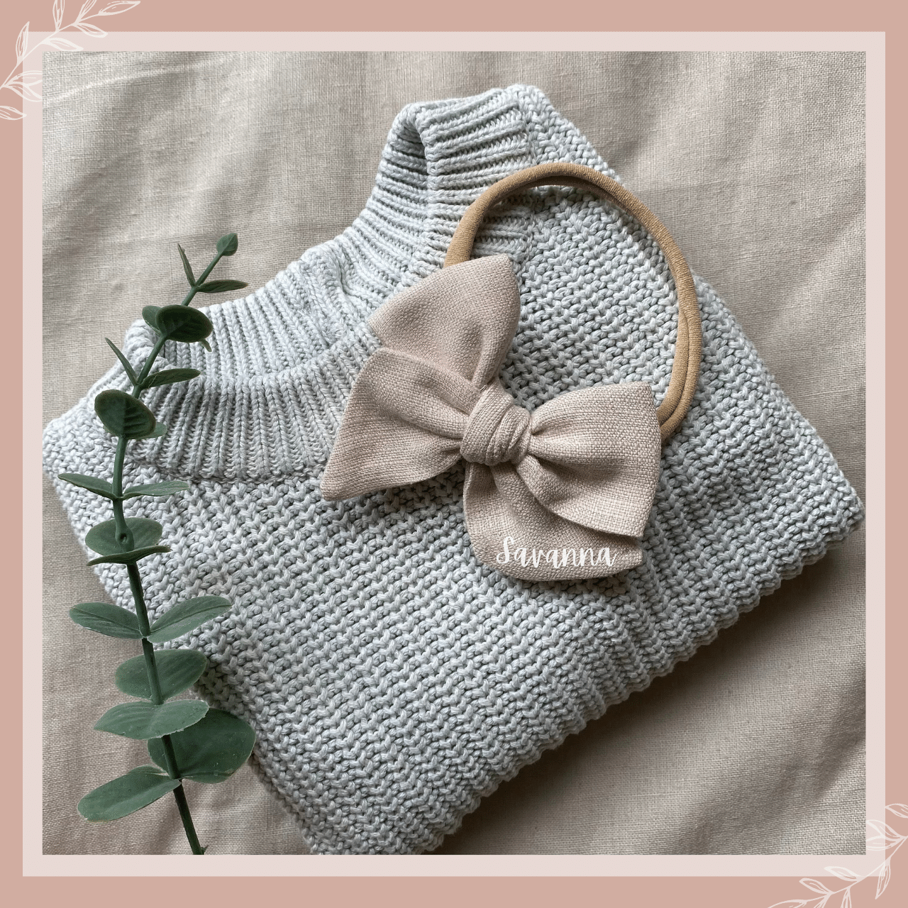 personalised baby bow, baby headband, baby, gift, linen bow, Australia, piggy tails, large bow, bambiniBop, newborn, toddler, clip, customisable, keepsake, custom baby bow, custom bow, custom gift,